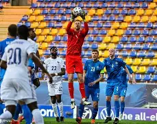 爱游戏多端接入-runningman金钟国一撕六